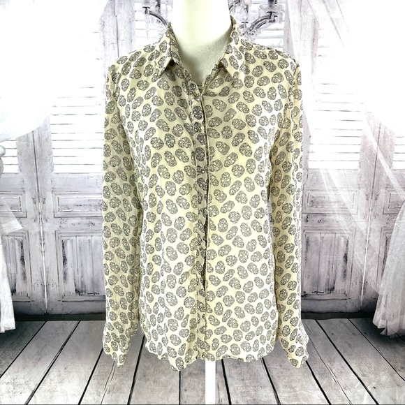 Zara Tops - Zara Skull Long Sleeve Button Up